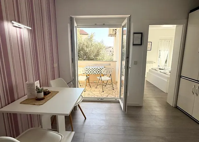 Apartment Antic Pula