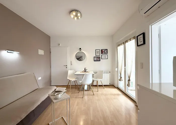 Apartment Antic Pula