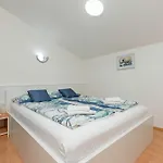 Apartment Antic Pula