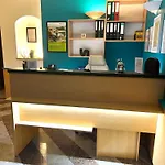 Antic Apartment *